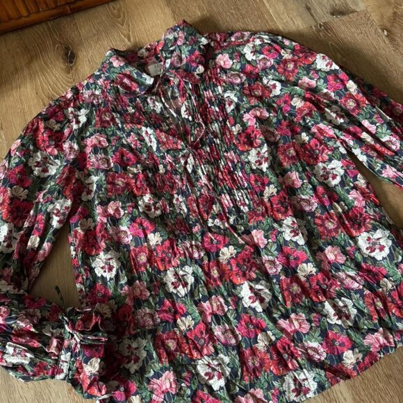 J.Crew Liberty Scalloped Sleeve Art Poppy Amelie Floral Sleeve Top Size M - Picture 3 of 7